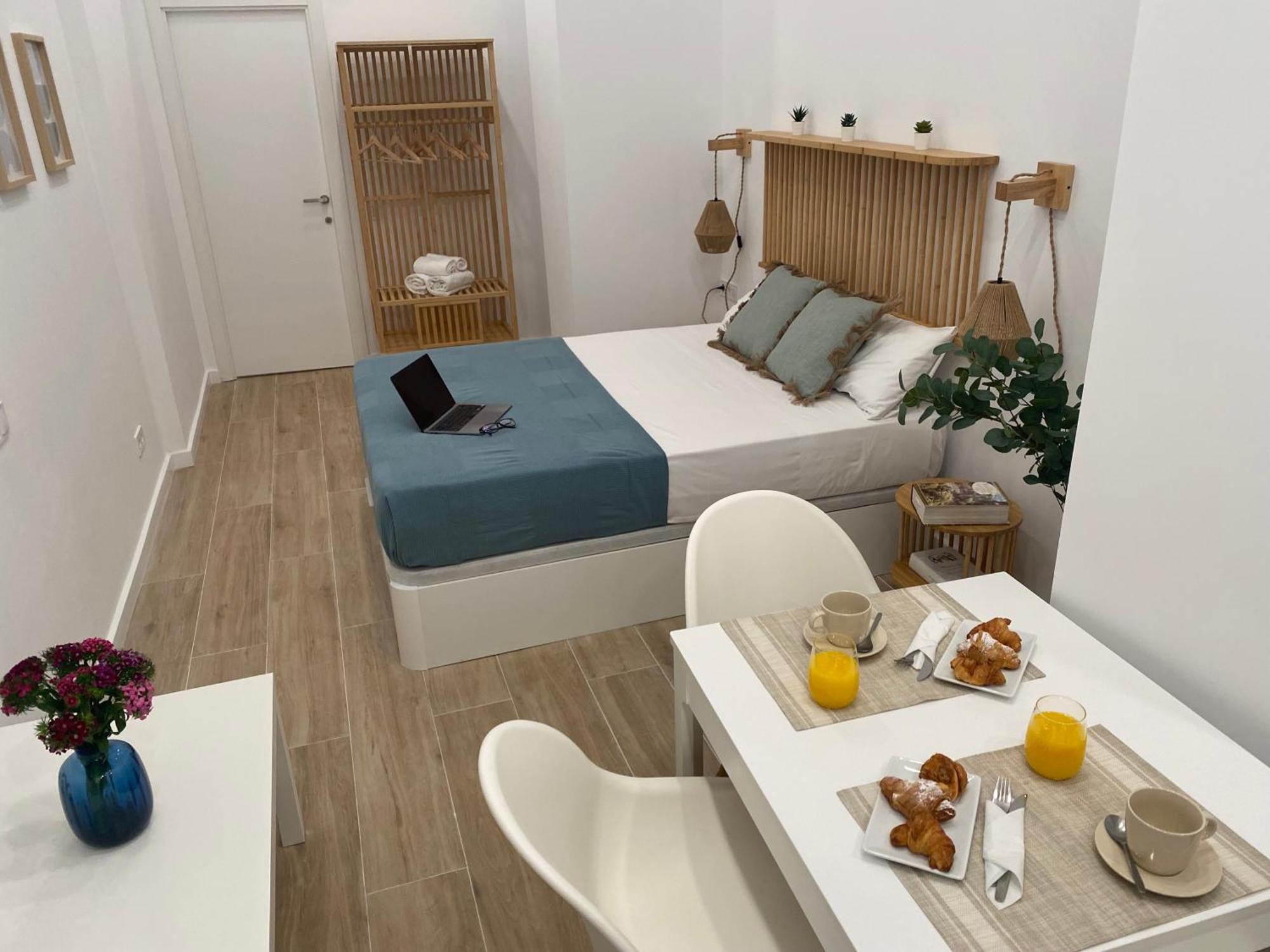 Travel Habitat Cabanyal Lofts Apartment Valencia Exterior photo